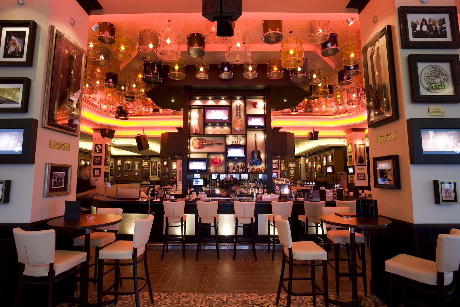 Hard Rock Cafe photo 1
