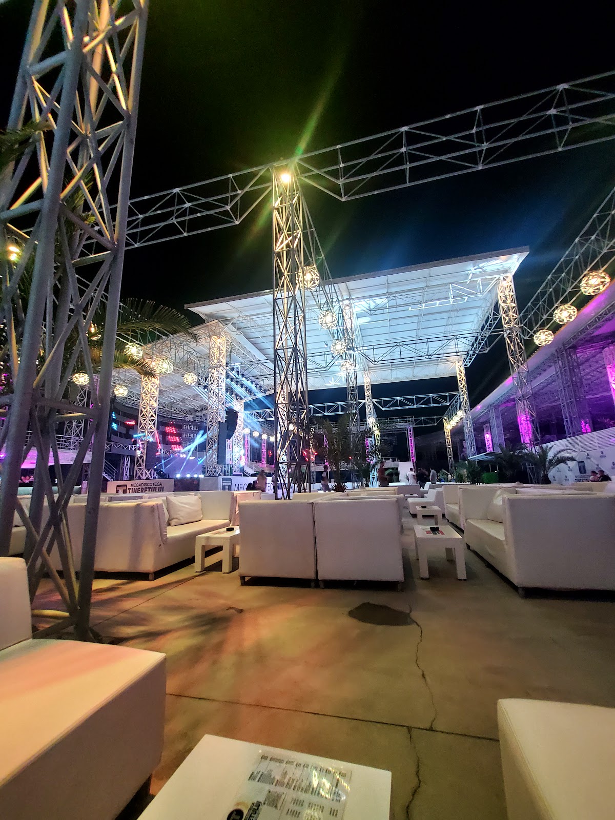 Mega Discoteca Tineretului photo 1