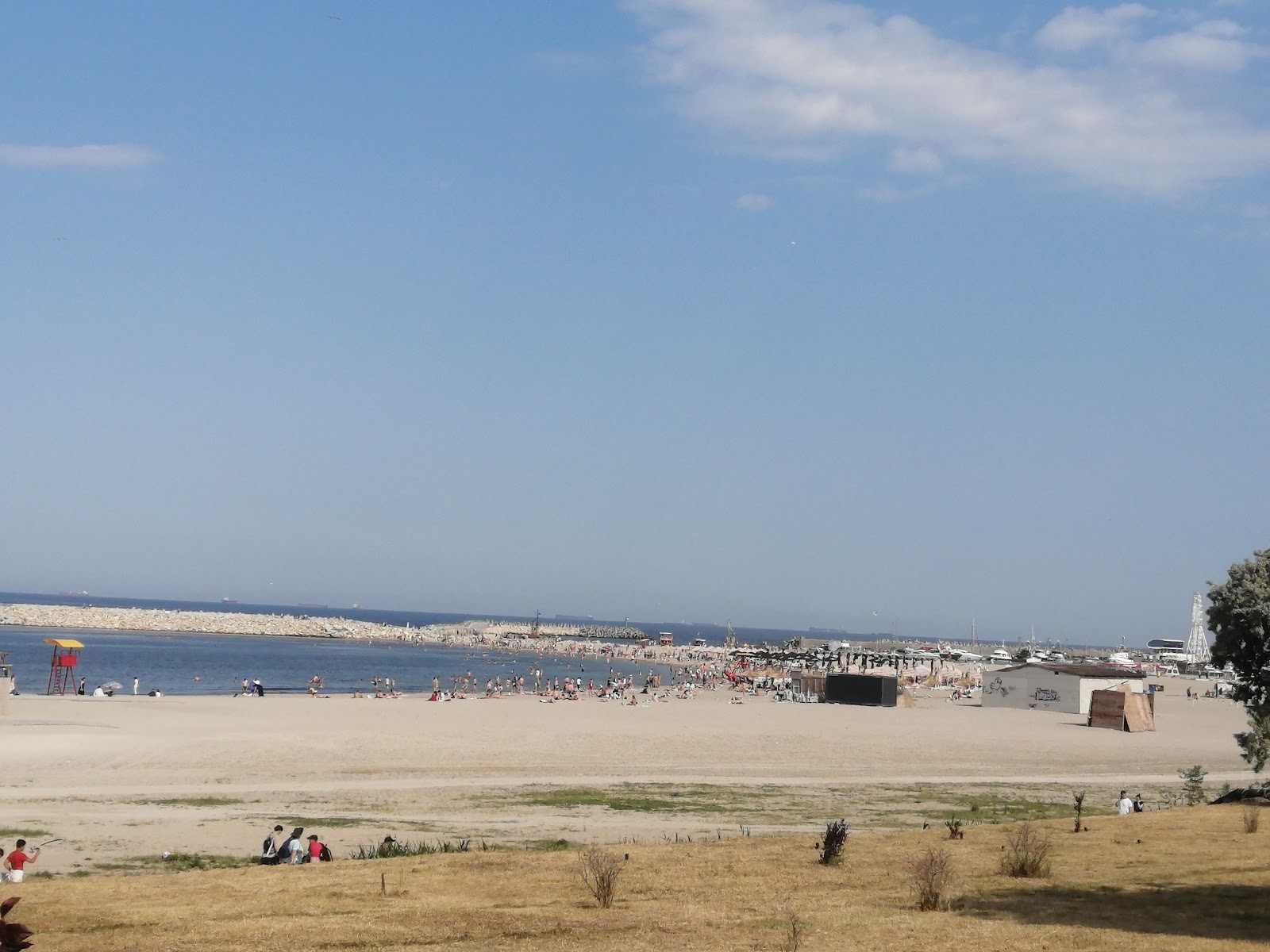 Modern Beach photo 2