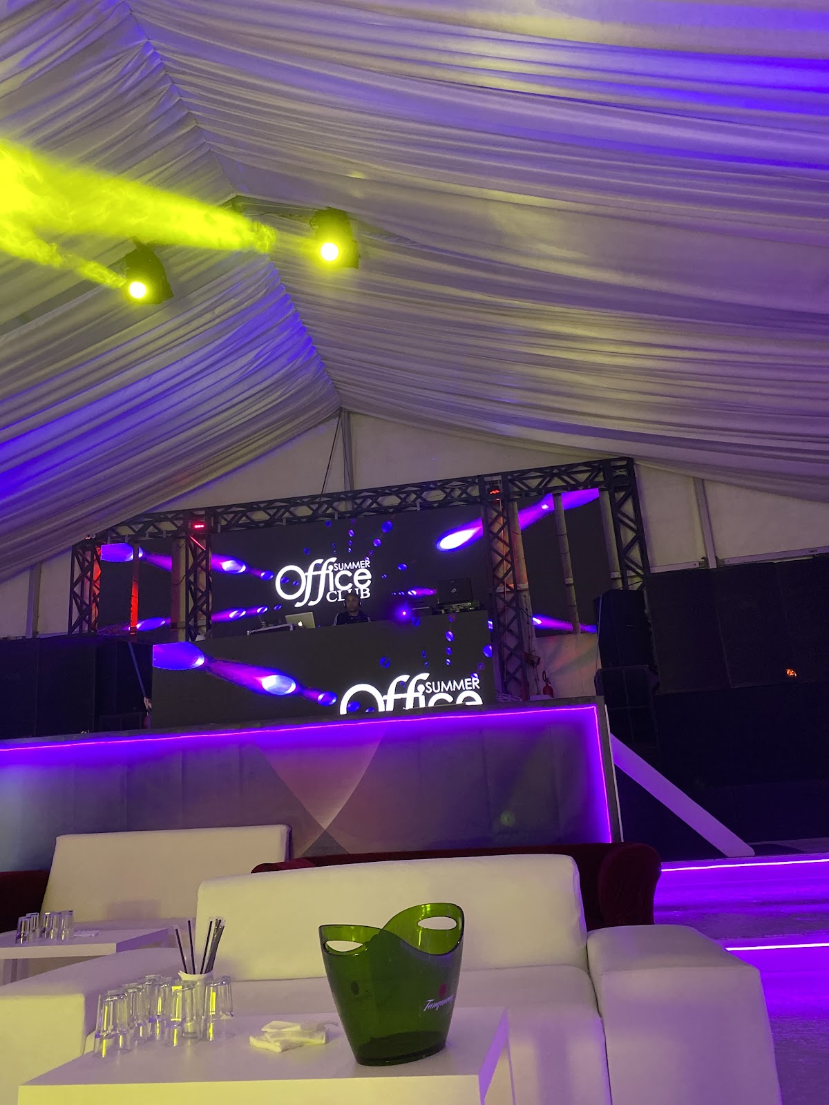 Office Summer Club photo 1