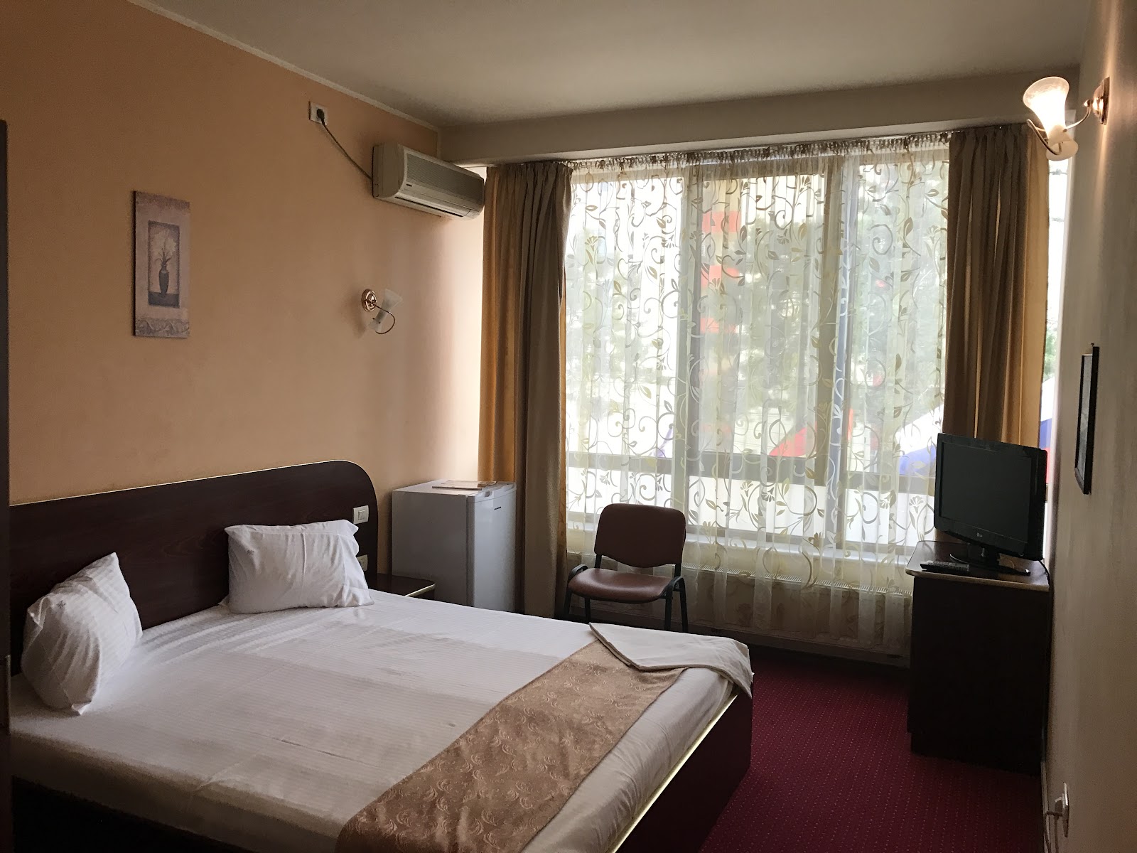 Restaurant Cireșica photo 2