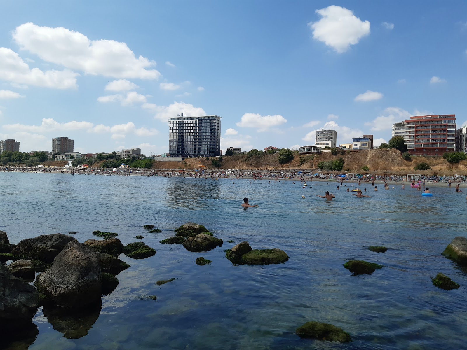 Reyna Beach photo 4