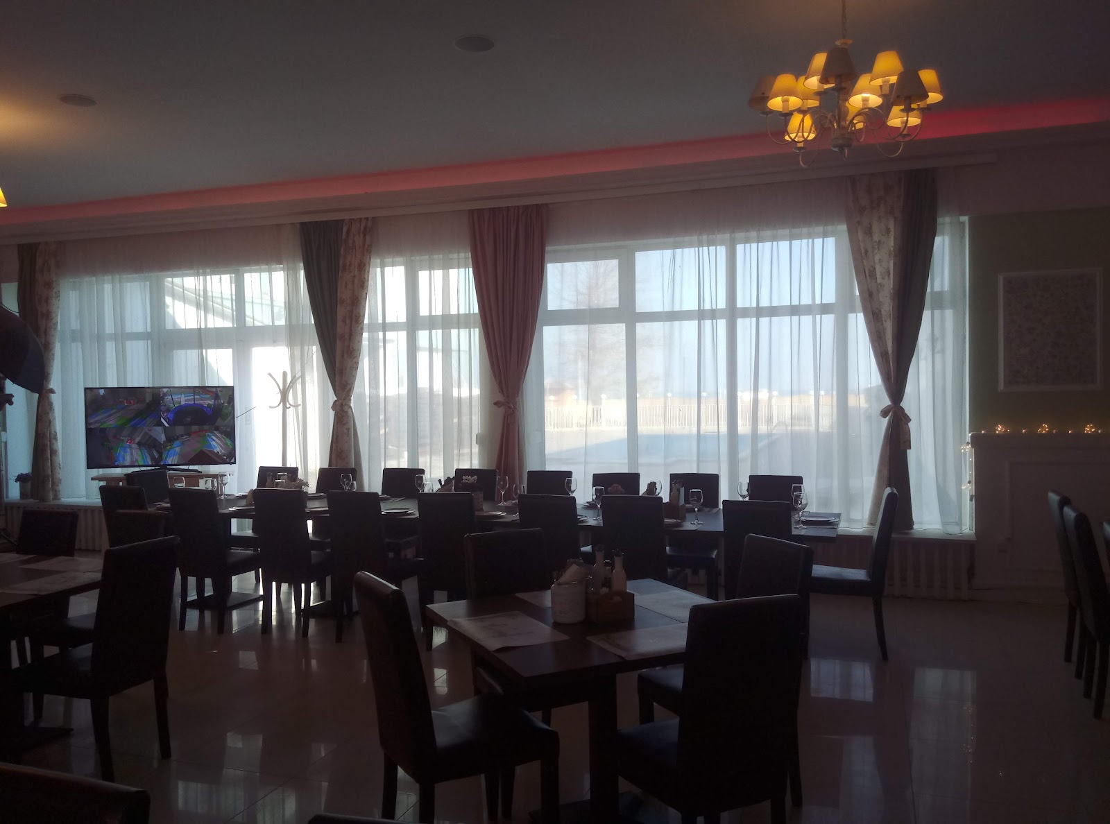 Unique Restaurant Mamaia photo 4